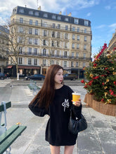 画像をギャラリービューアに読み込む, crew neck logo jacquard knit