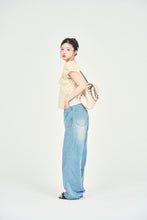 画像をギャラリービューアに読み込む, frill blouse