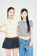 画像をギャラリービューアに読み込む, ribbon LOGO embroidery H/S TEE