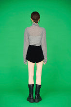 画像をギャラリービューアに読み込む, Long sleeve high neck border TEE