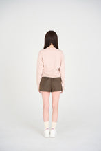 画像をギャラリービューアに読み込む, vneck logo embroidery knit