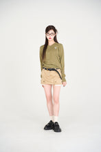 画像をギャラリービューアに読み込む, vneck logo embroidery knit