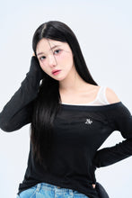画像をギャラリービューアに読み込む, off shoulder layered TEE