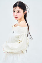 画像をギャラリービューアに読み込む, off shoulder knit