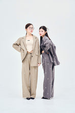 画像をギャラリービューアに読み込む, Flower embroidery wide pants