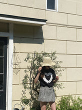 画像をギャラリービューアに読み込む, Frill heart half sleeve TEE