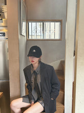 画像をギャラリービューアに読み込む, long sleeve shirt