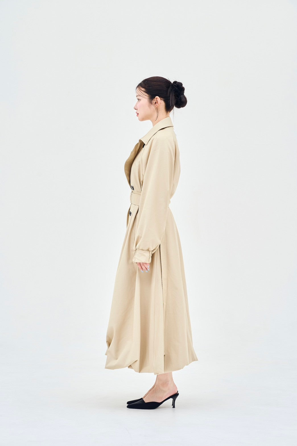 trench coat dress – made of silk