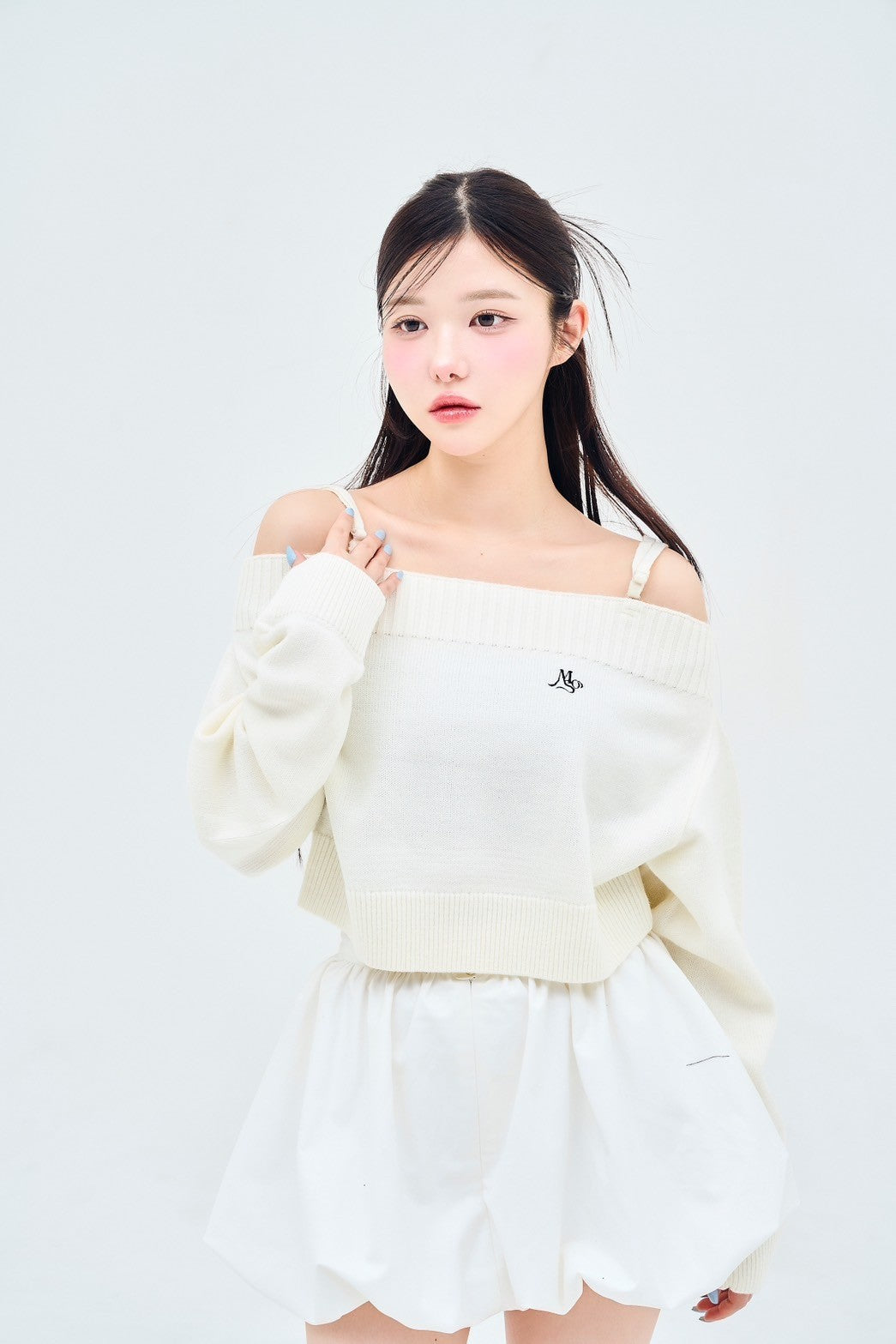 off shoulder knit – made of silk